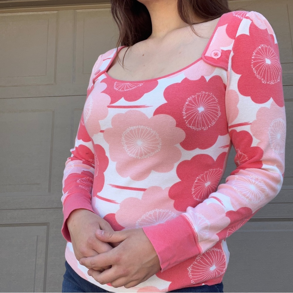 pink flower top 🌸